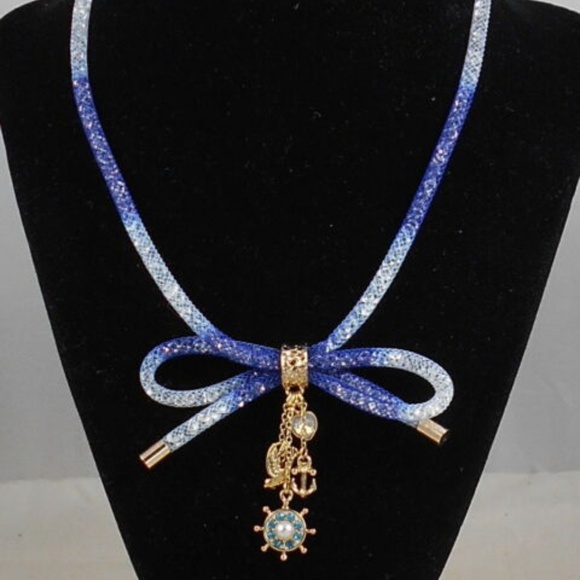 Betsey Johnson Jewelry - Betsey Johnson BOW TIE CHARM NECKLACE